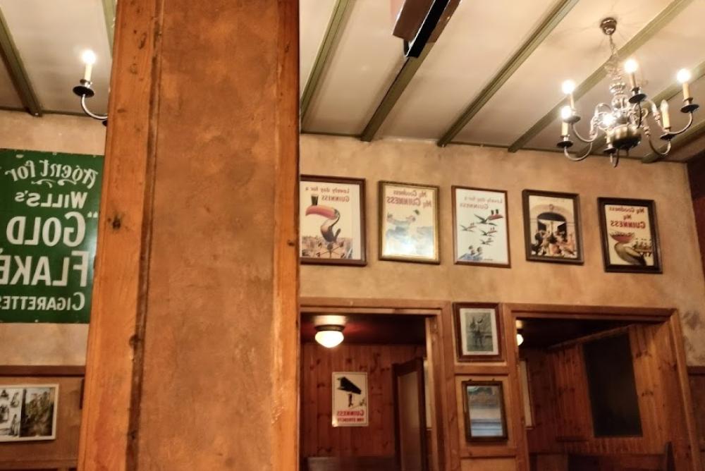 Finnegan's Irish pub