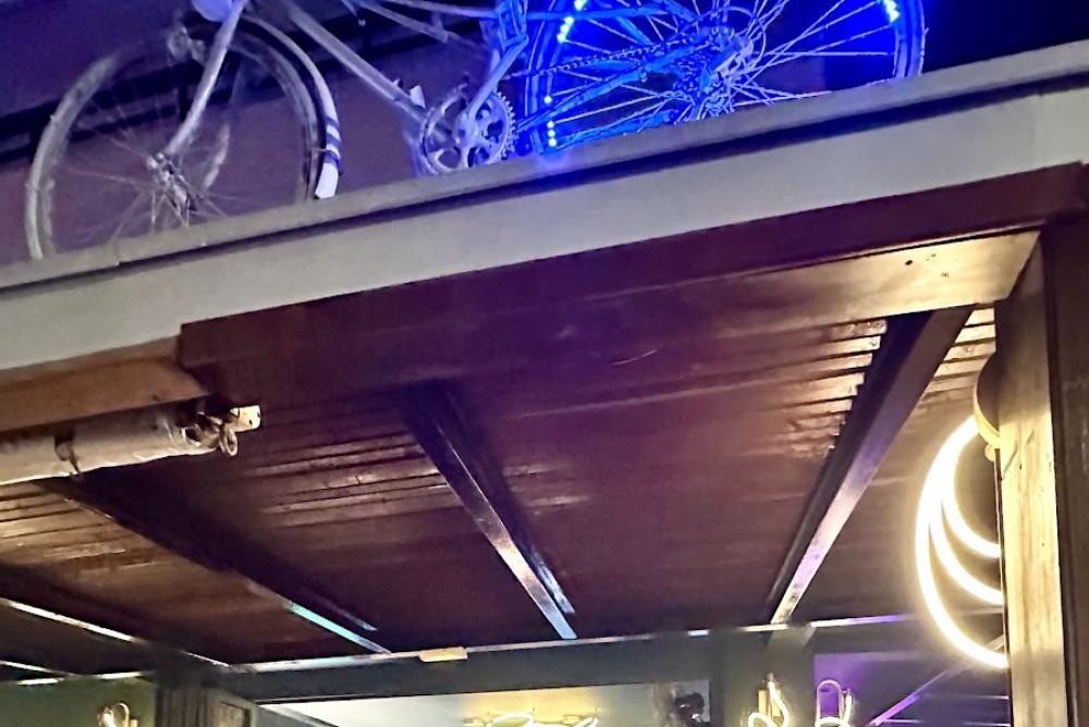 J&J Bar