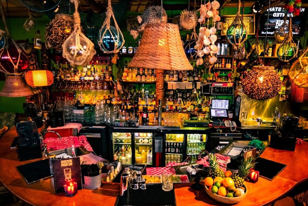 VaVoom! Tiki Room