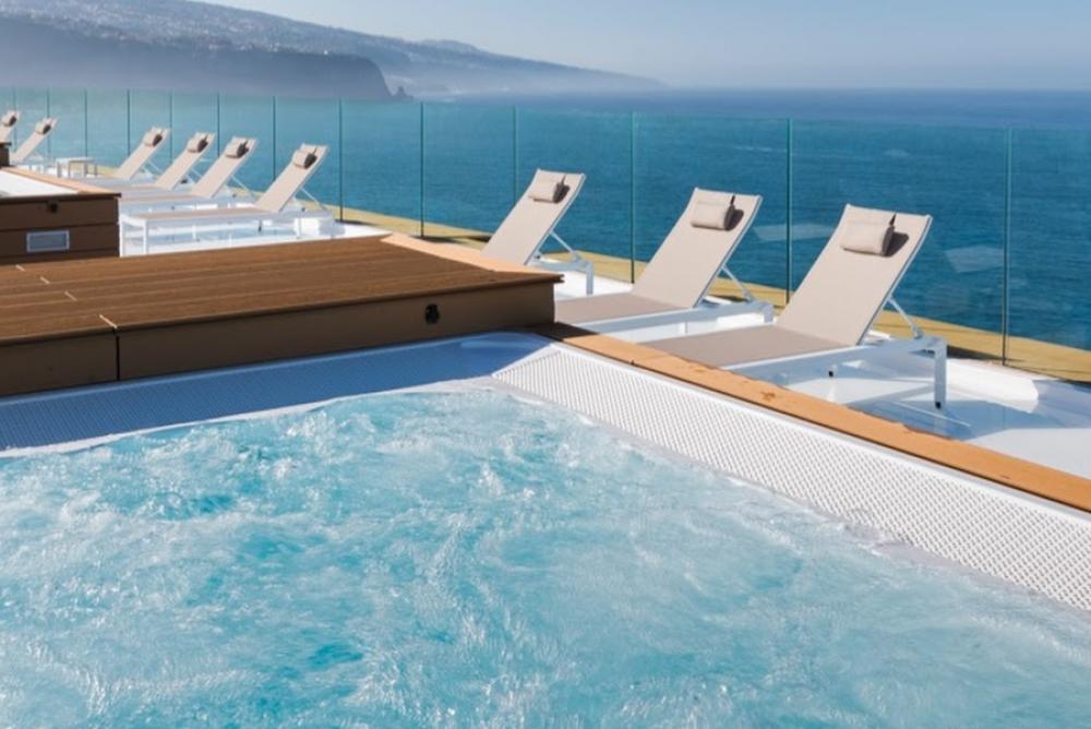 Vértigo Pool Club & Lounge